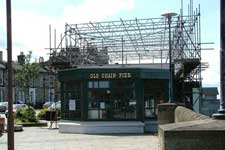 The Old Chain Pier Bar shortly after the 2004 fire – Click to enlarge